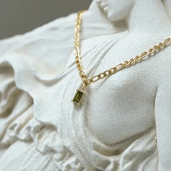 Gold_Crystal_Pendants_For_Women